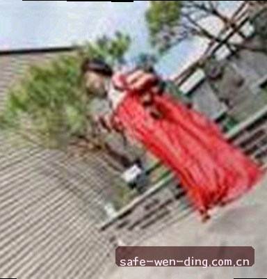 赵雷